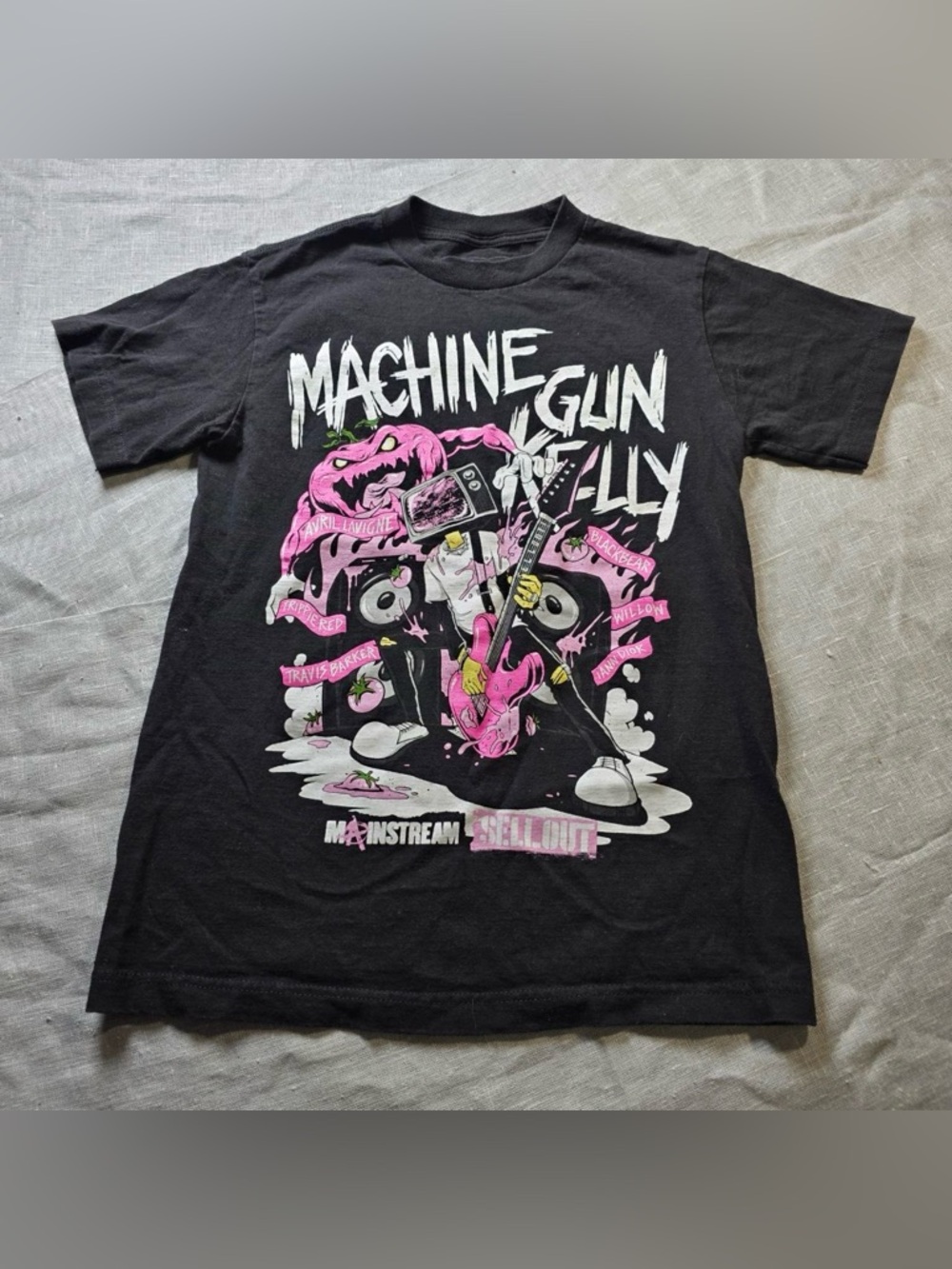 Machine Gun Kelly Mainstream Sellout Tour 2022 T-Shirt Black Size S